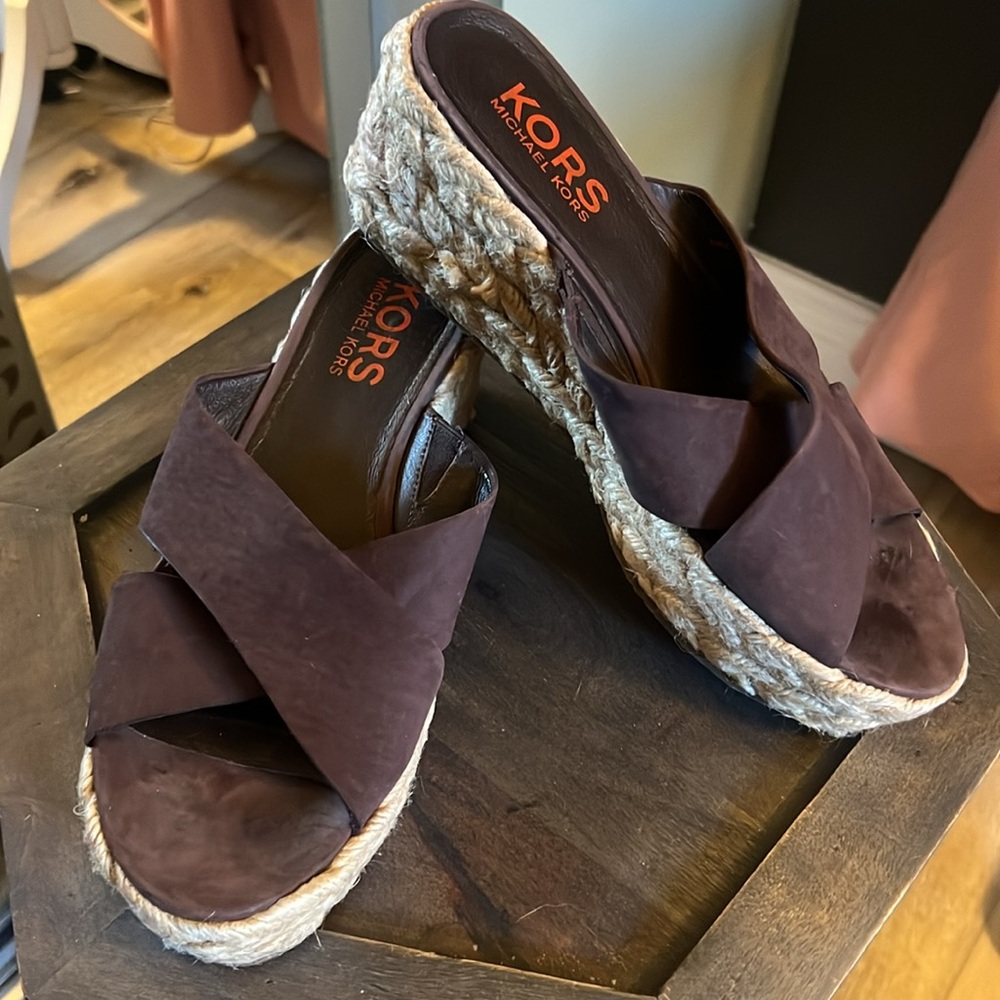 Michael Kors, size 9, Brown Wedge Espadrille Wedge Sandals - Picture 2 of 13